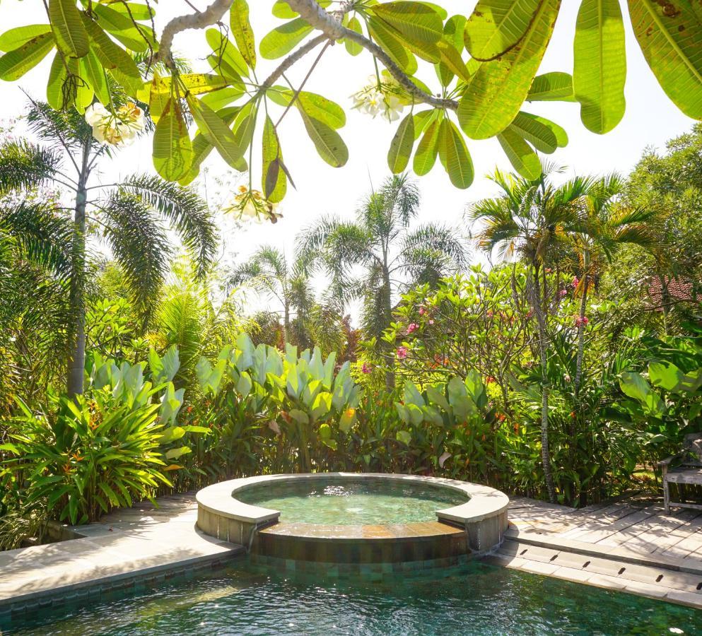 Ibludan Hotel Senggigi Ngoại thất bức ảnh