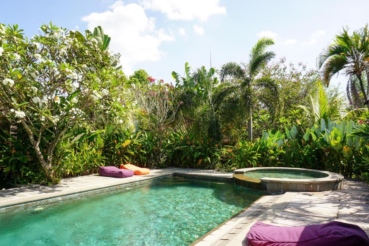 Ibludan Hotel Senggigi Ngoại thất bức ảnh
