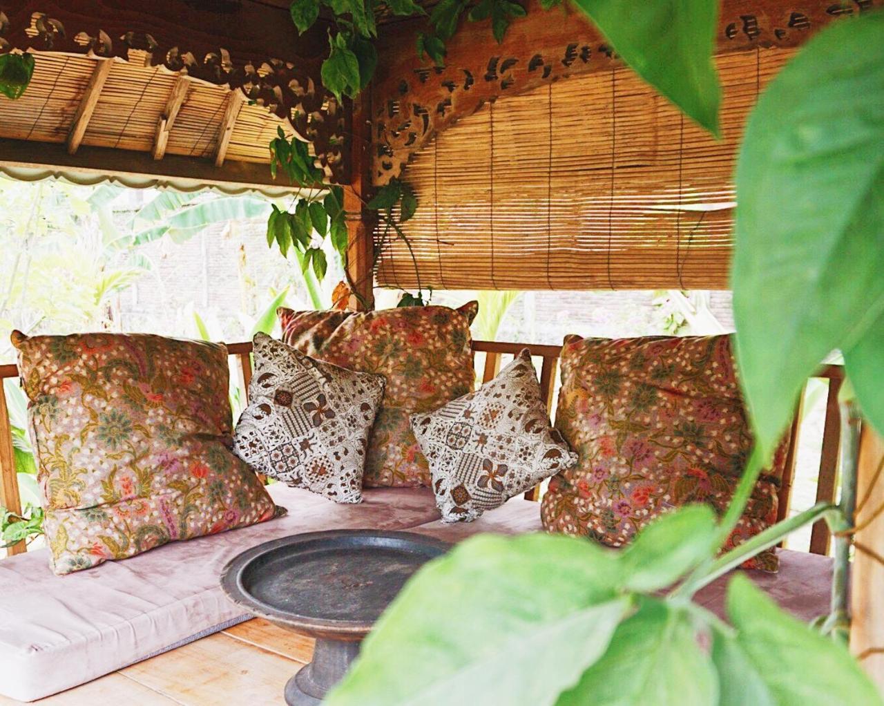 Ibludan Hotel Senggigi Ngoại thất bức ảnh